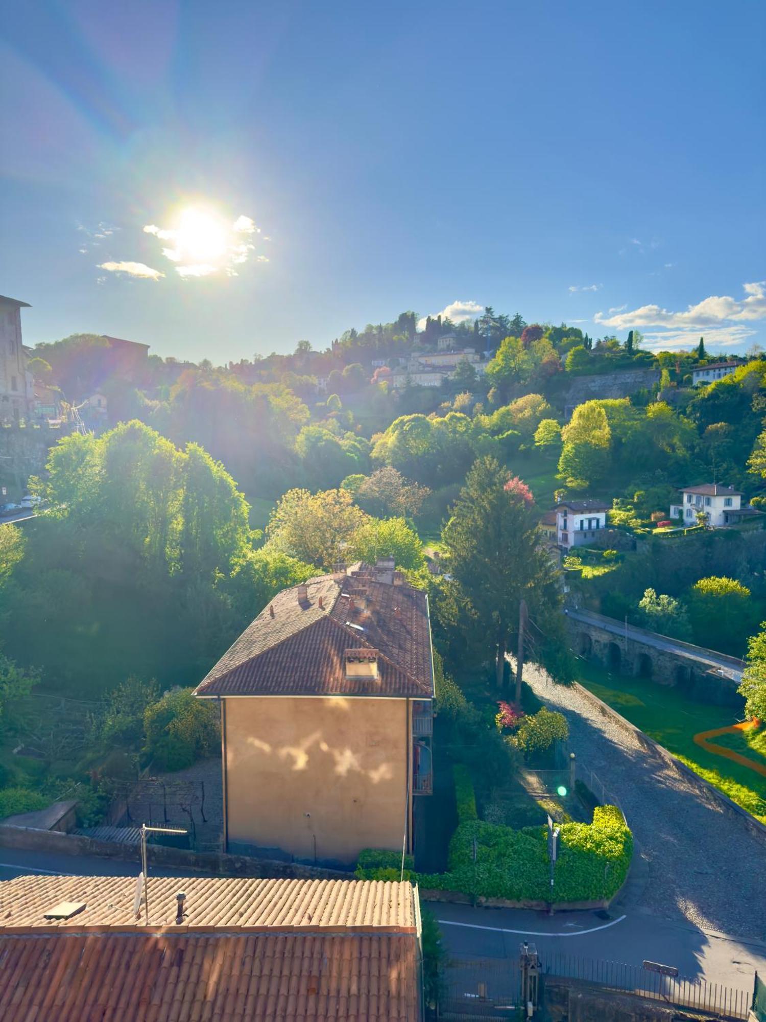 Cn - Casa Vista Natura - Old Town Bergamo Exteriör bild